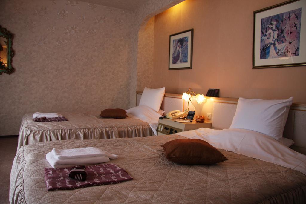 Hotel Platon Chikuma Buitenkant foto