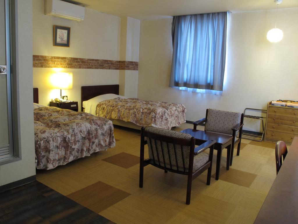 Hotel Platon Chikuma Buitenkant foto
