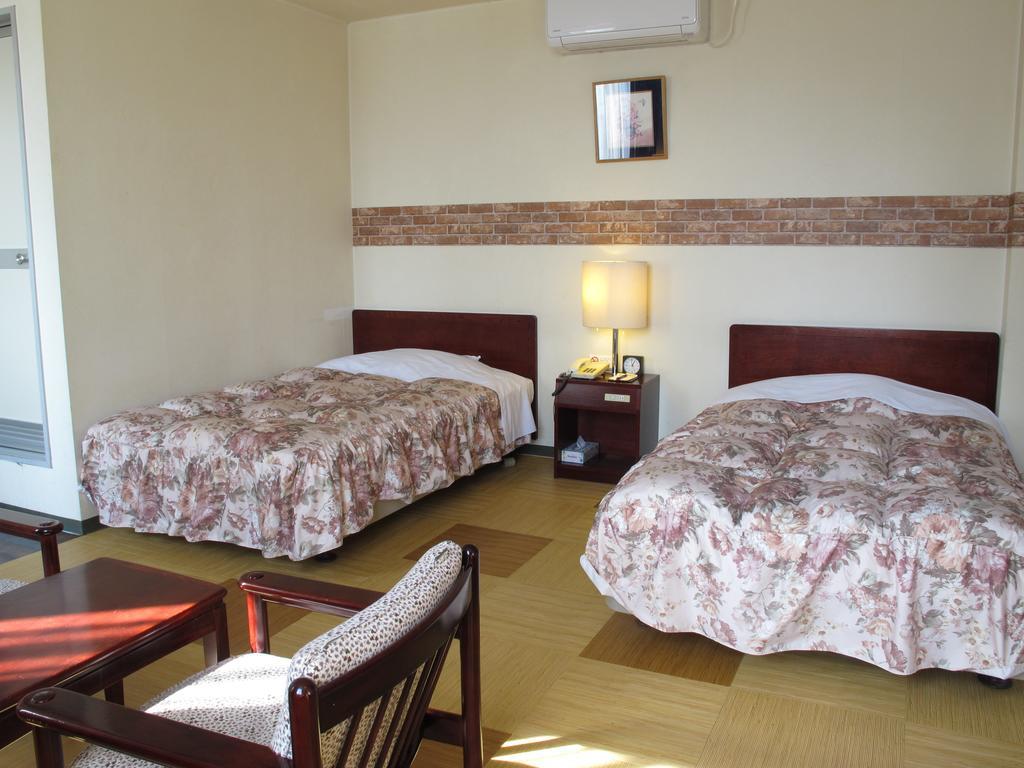 Hotel Platon Chikuma Buitenkant foto