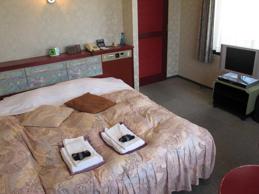 Hotel Platon Chikuma Buitenkant foto