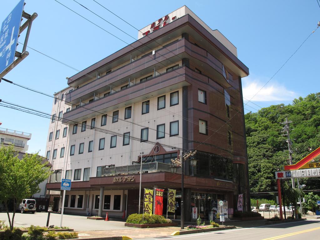 Hotel Platon Chikuma Buitenkant foto