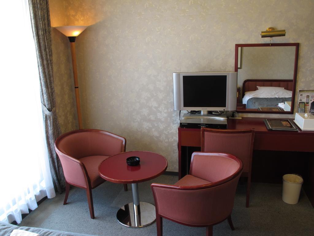 Hotel Platon Chikuma Buitenkant foto