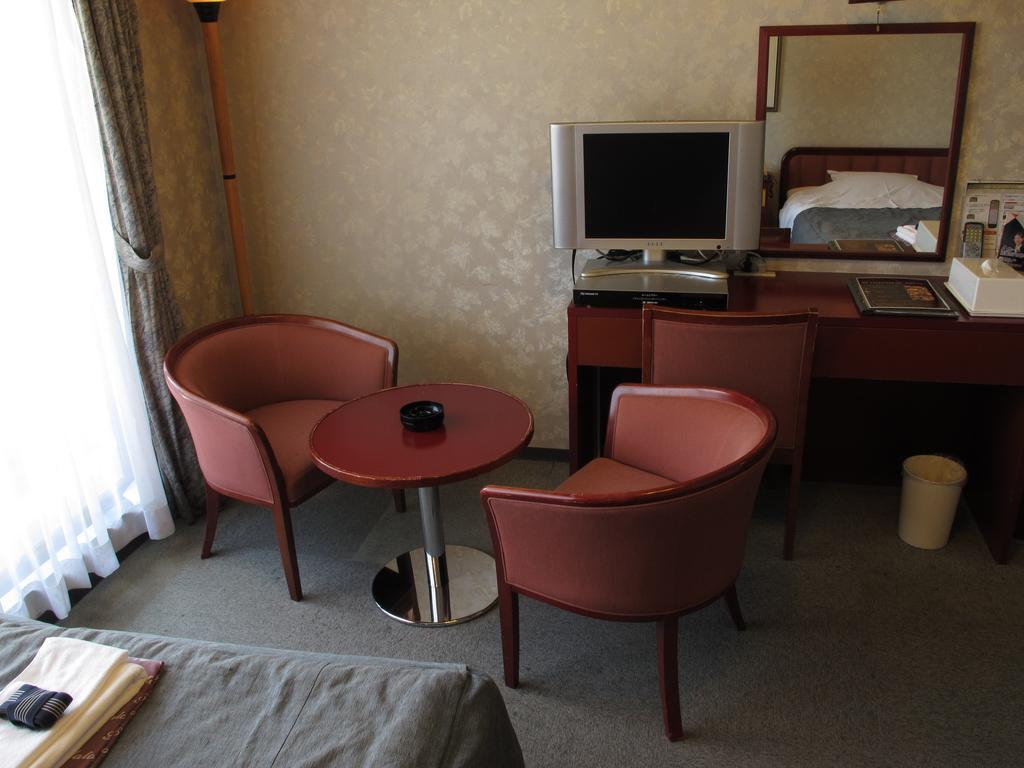 Hotel Platon Chikuma Buitenkant foto